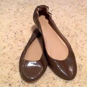 Mossimo Supply Co Grey Flat